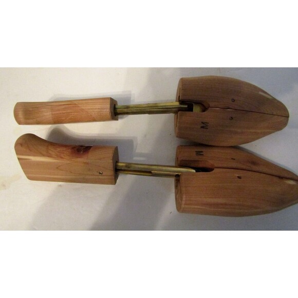 Vintage Mens Wooden Shoe Trees Forms Bostonian 2 Pair Stretchers Horn M - Picture 4 of 6